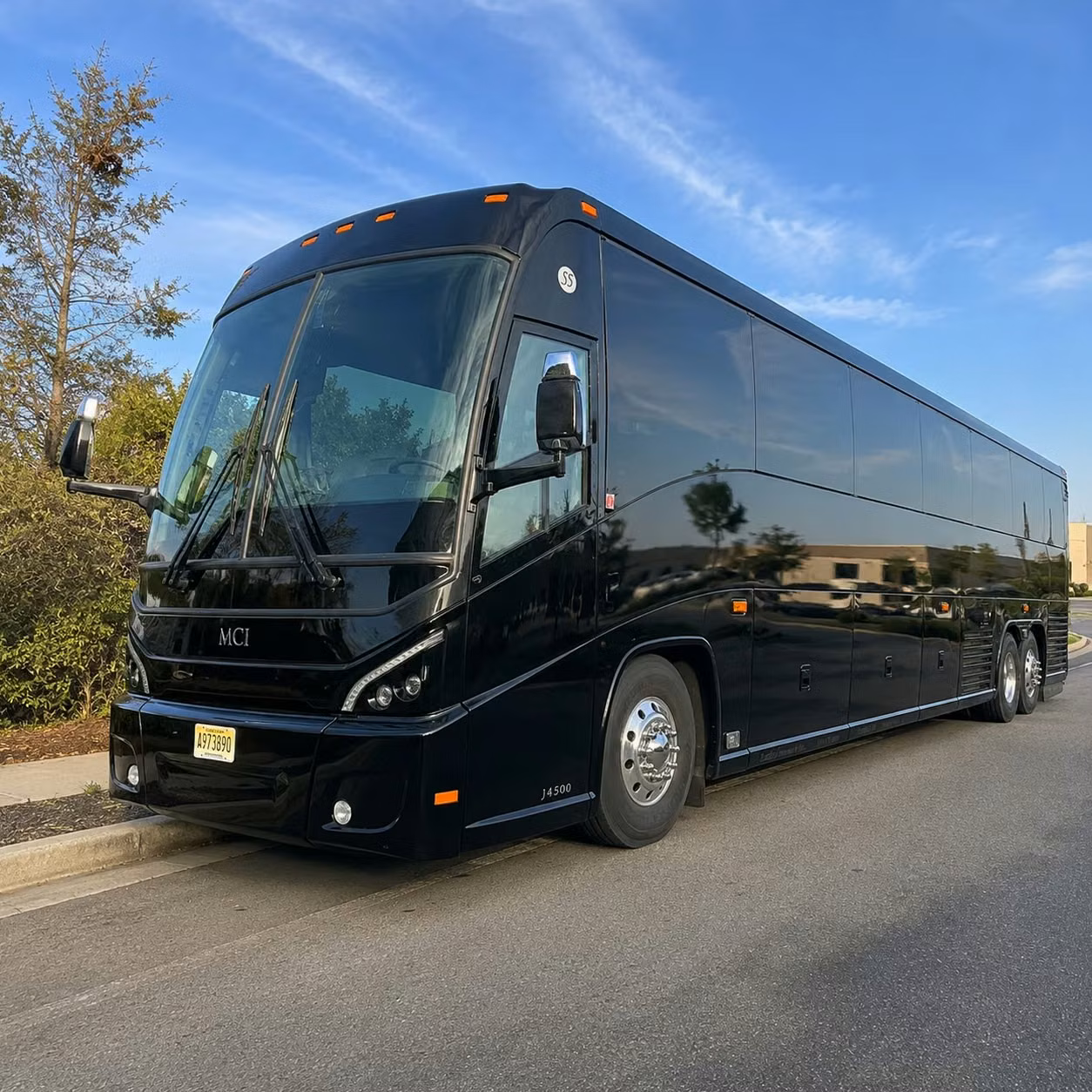 airport shuttle service for executive teams flying through pueblo memorial airport