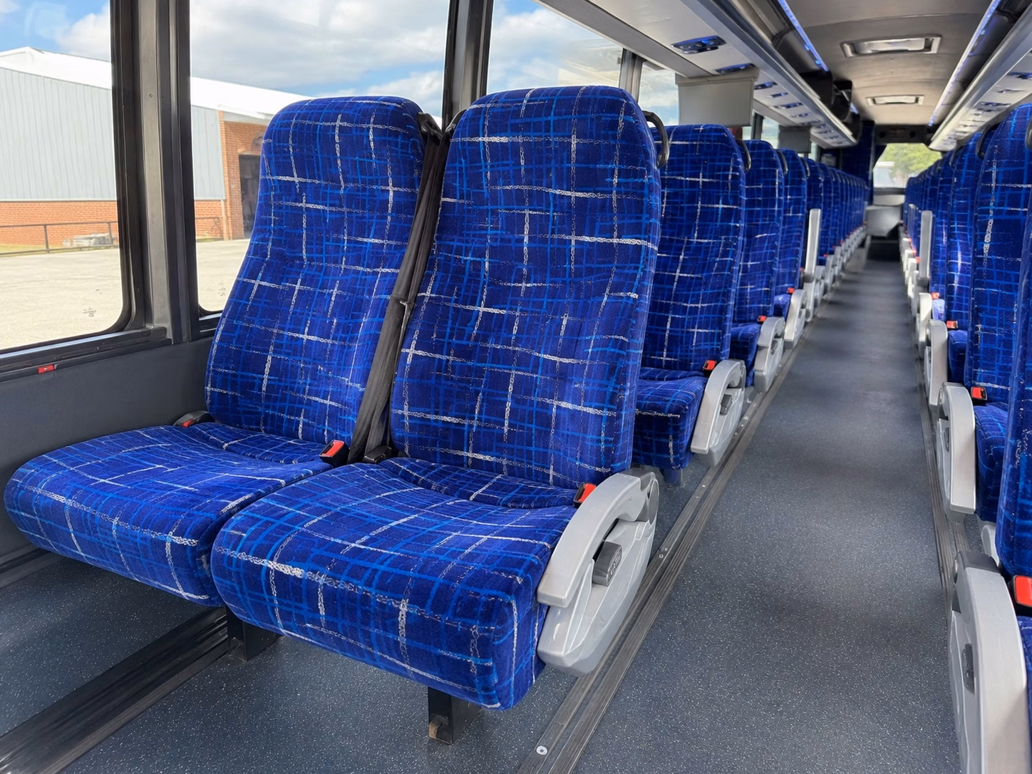 fan bus rentals to pueblo riverhawks baseball games at runyon field